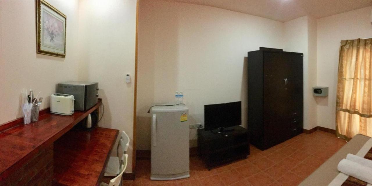 Anchana House Джомтиен Бийч Екстериор снимка