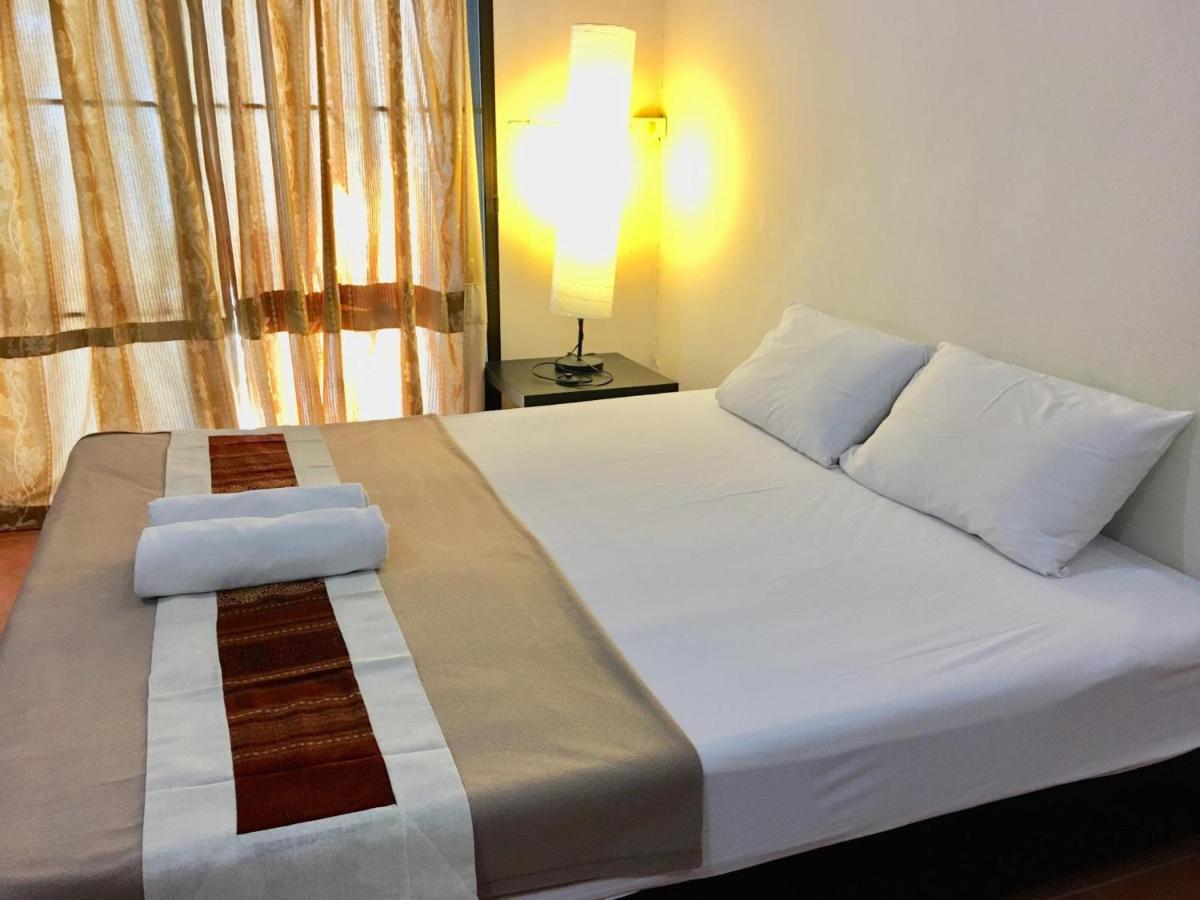 Anchana House Джомтиен Бийч Екстериор снимка