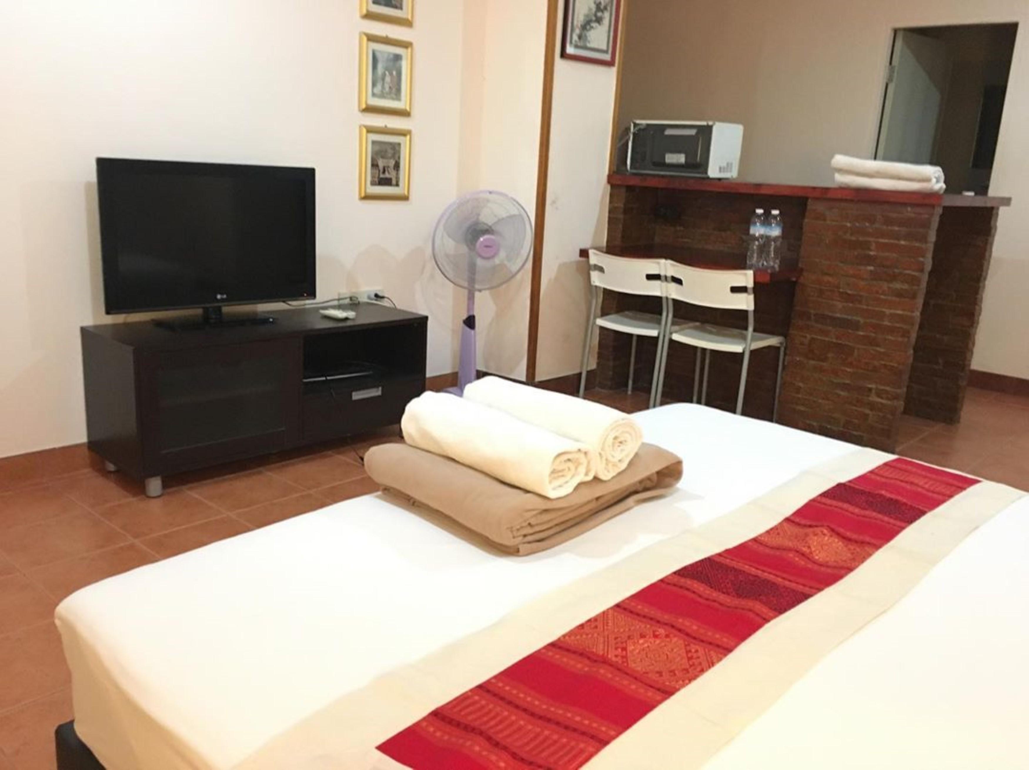 Anchana House Джомтиен Бийч Екстериор снимка